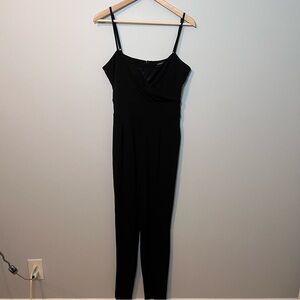 bebe Black Jumpsuit Women’s Large V-neck Empire‎ Waist Adjustable Straps Pockets
